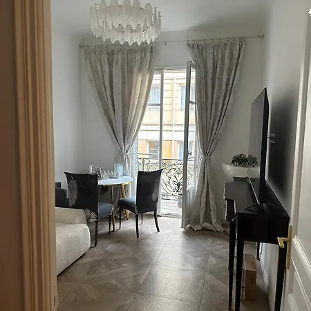 2 Pieces 10 Metres De Monaco Апартаменты Босолей